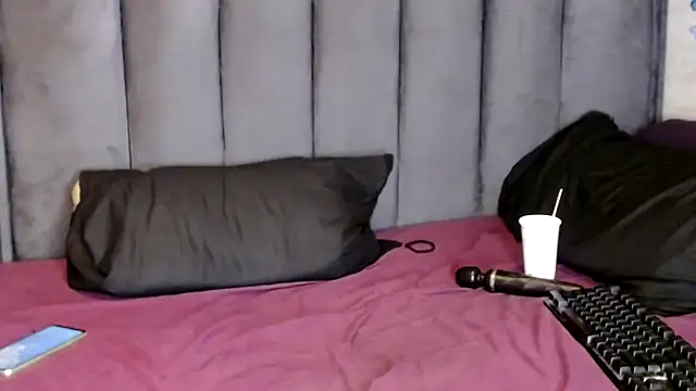 Snapshot of LustyDeziree1 chatting on September 21, 5:22 pm LustyDeziree1 online show from September 21, 5:22 pm