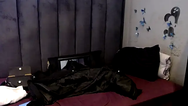 Snapshot of LustyDeziree1 chatting on October 20, 11:46 am LustyDeziree1 online show from October 20, 11:46 am