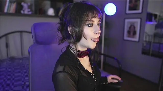 Miyuki wolf online show from December 19, 8:56 pm