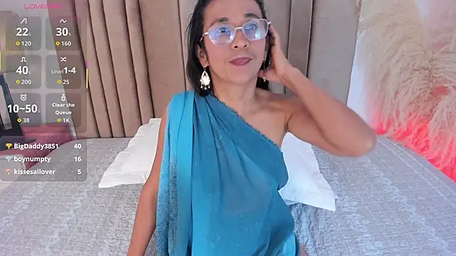 Snapshot of jashh_ chatting on October 29, 8:33 pm jashh  online show from October 29, 8:33 pm