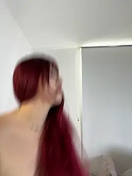 Ivelleee  online show from April 15, 7:58 pm