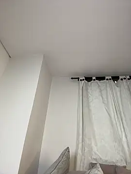 Ivelleee  online show from March 17, 10:14 pm