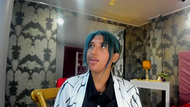 Snapshot of Karin_Ks chatting on October 31, 7:29 pm Karin Ks online show from October 31, 7:29 pm