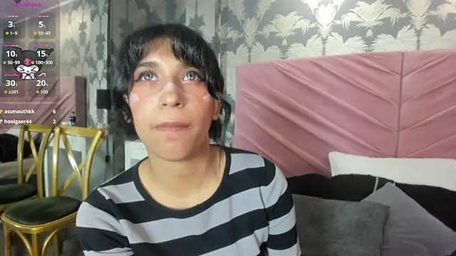 Snapshot of Karin_Ks chatting on September 24, 7:46 pm Karin Ks online show from September 24, 7:46 pm