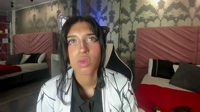 Snapshot of Karin_Ks chatting on October 2, 7:52 pm Karin Ks online show from October 2, 7:52 pm