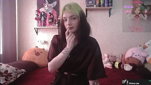 Snapshot of mavis_li chatting on September 20, 3:05 am mavis li online show from September 20, 3:05 am