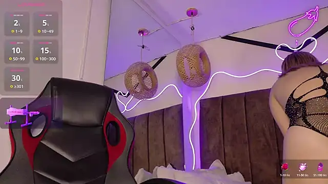 Snapshot of natasha__black chatting on October 28, 8:25 pm natasha  black online show from October 28, 8:25 pm