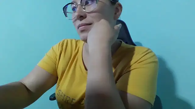 cloe starr online show from November 4, 12:48 am