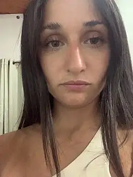 luci brecman online show from February 14, 2:13 am