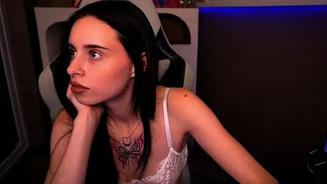 AmyRyder online show from September 15, 10:28 pm