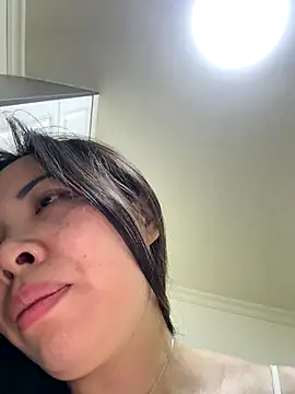 Snapshot of aa520uv chatting on September 17, 4:16 pm aa520uv online show from September 17, 4:16 pm