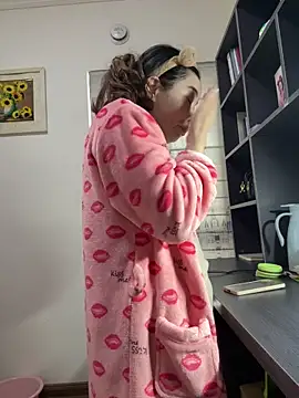 aa520uv online show from November 27, 2:47 am