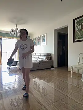 Snapshot of aa520uv chatting on September 28, 1:12 am aa520uv online show from September 28, 1:12 am