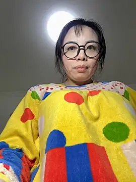 Snapshot of aa520uv chatting on October 21, 11:47 am aa520uv online show from October 21, 11:47 am