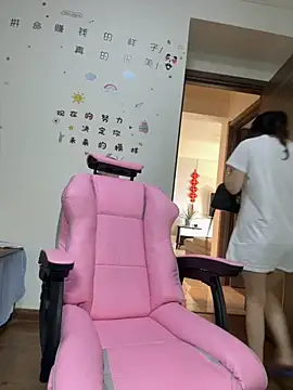 Snapshot of aa520uv chatting on September 30, 1:55 am aa520uv online show from September 30, 1:55 am