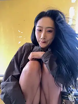 linger-23 online show from October 22, 8:41 am