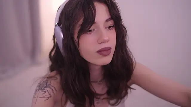 mystica  online show from October 9, 10:08 am