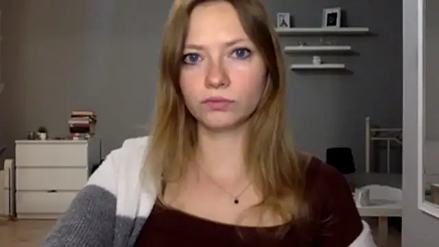 MillieShow online show from November 20, 9:49 pm