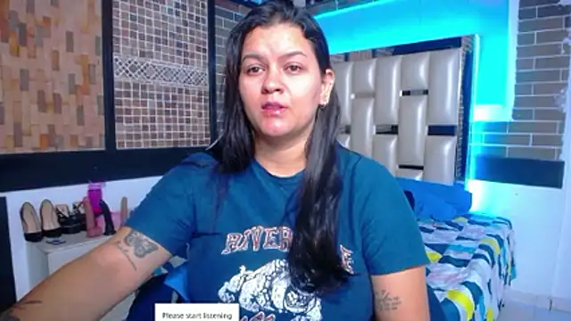 Snapshot of kriss_sweetboobs10 chatting on October 25, 12:35 pm kriss sweetboobs10 online show from October 25, 12:35 pm