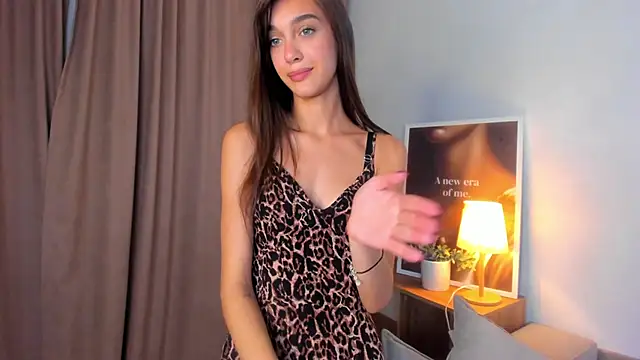 Elli Lourence online show from September 21, 8:40 pm