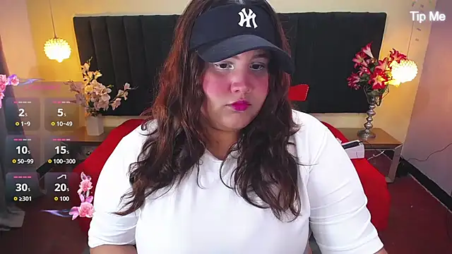 Snapshot of ailyn_maury chatting on September 19, 1:48 am ailyn maury online show from September 19, 1:48 am