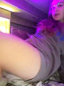 Snapshot of Amesthyst_destiny chatting on September 20, 10:41 pm Amesthyst destiny online show from September 20, 10:41 pm