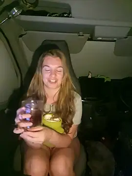 Snapshot of Amesthyst_destiny chatting on October 5, 12:04 am Amesthyst destiny online show from October 5, 12:04 am