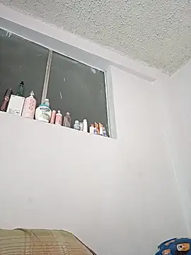 lola3baby online show from October 21, 8:02 pm