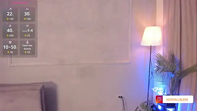 Kendallbleer online show from October 5, 12:10 pm