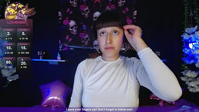 Hairydoll  online show from November 21, 9:50 pm