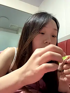 Minnie-66 online show from September 24, 12:37 pm