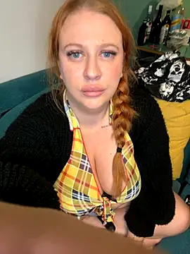 Snapshot of XxXMistyXxX chatting on September 28, 12:28 am XxXMistyXxX online show from September 28, 12:28 am