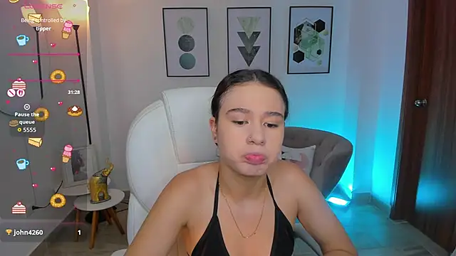 Snapshot of Danaa_Rouse chatting on September 24, 7:13 pm Danaa Rouse online show from September 24, 7:13 pm