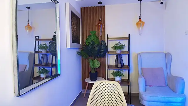 Coral Lise online show from October 4, 11:27 am