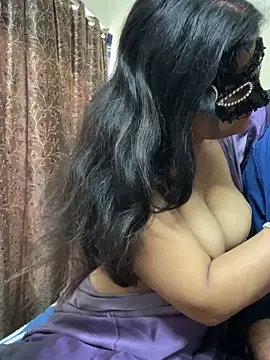 jhanvi boo online show from September 27, 10:11 am