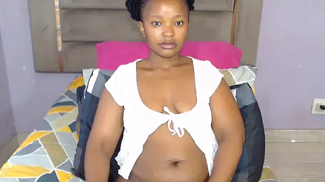 Snapshot of ShyTiny_Bae chatting on September 27, 5:47 am ShyTiny Bae online show from September 27, 5:47 am