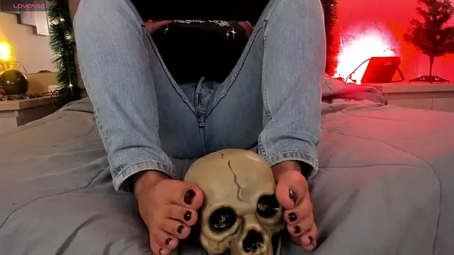 kailinmoonx online show from January 16, 1:07 pm