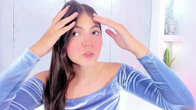 DulceVela  online show from October 23, 10:49 pm