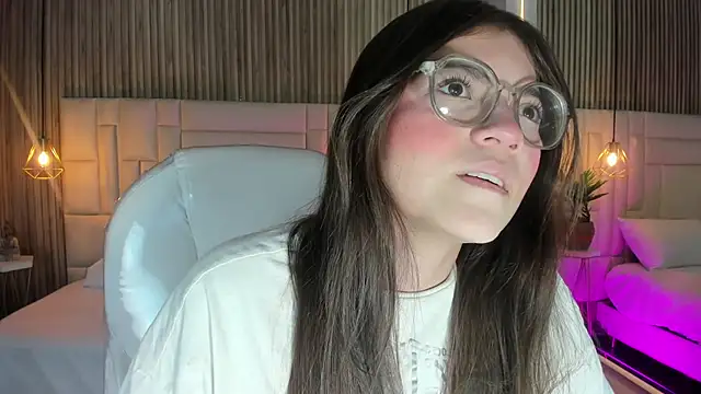 DulceVela  online show from September 15, 10:39 pm