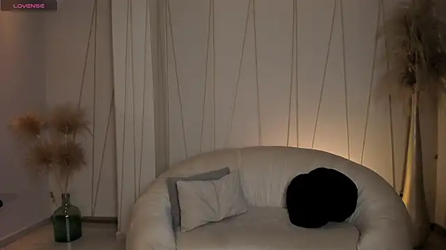 Snapshot of AmaliaCrus chatting on September 18, 8:51 pm AmaliaCrus online show from September 18, 8:51 pm