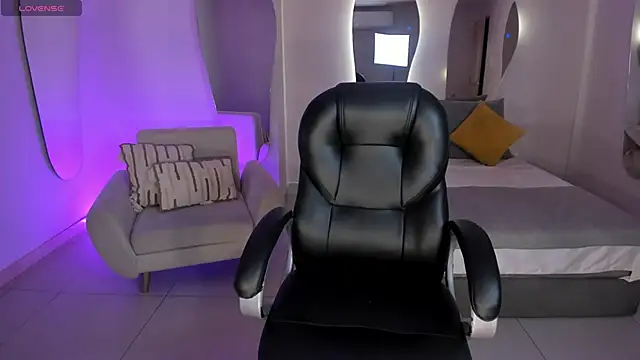 LarisaSmirnov online show from November 29, 6:06 am