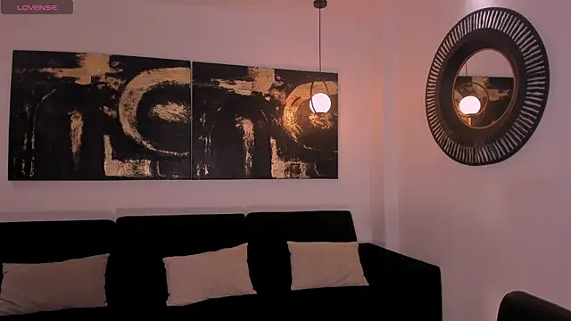 MaiaCollins online show from April 14, 8:42 pm