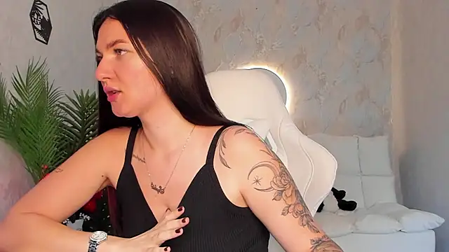 babyisperfect online show from September 21, 4:00 am