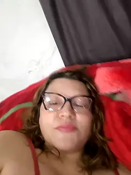 veludolunar online show from November 10, 8:26 pm