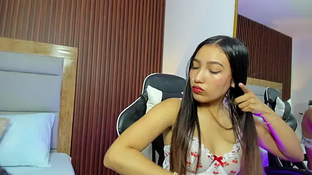 nina blake online show from October 1, 7:30 pm