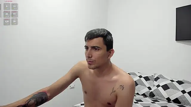 pareja curiosa19 online show from September 19, 2:43 am