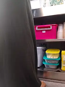 emiliemilf online show from October 19, 12:56 am