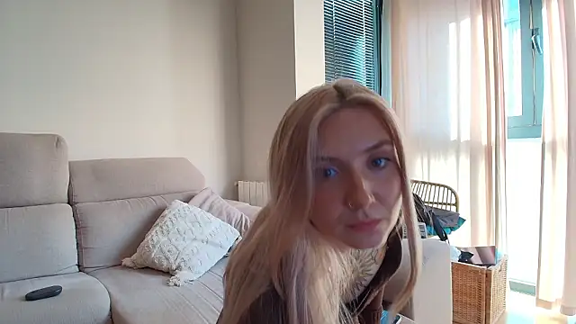 tattoobbgirl online show from February 5, 3:26 pm