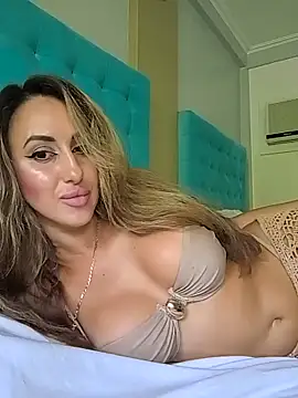 Brilliant-Splashes online show from November 27, 3:42 am