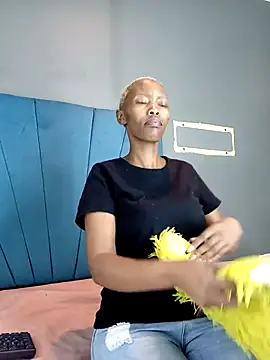 Snapshot of PREGGYGODESS chatting on October 3, 6:57 pm PREGGYGODESS online show from October 3, 6:57 pm